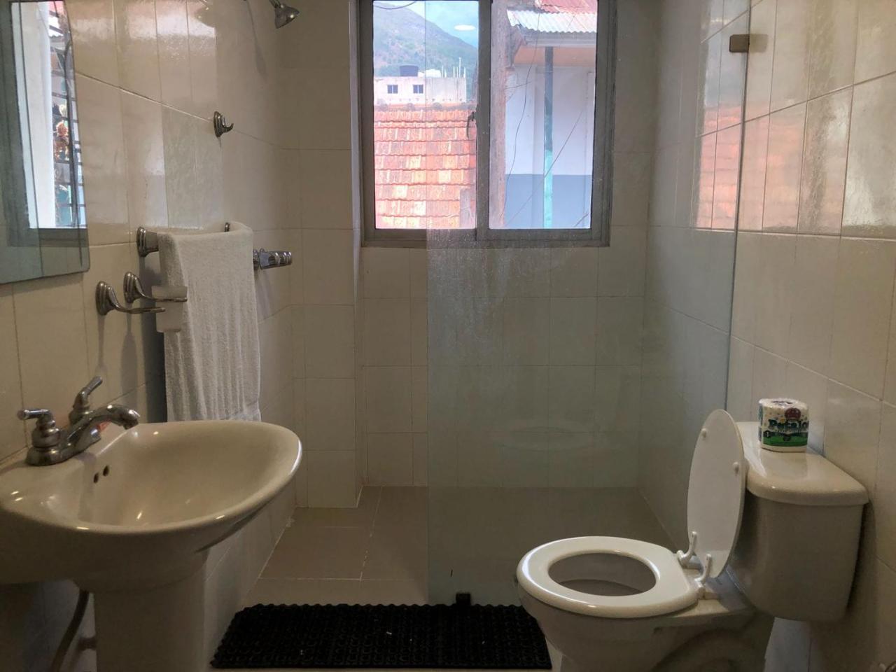 Frf Family Guest House Cap-Haïtien Екстериор снимка